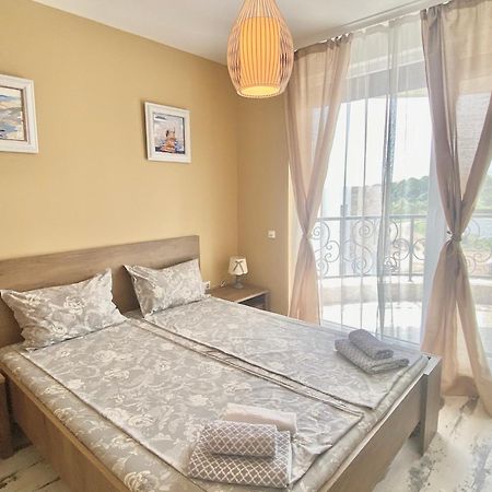 Apartments In Complex Sunny Island Deluxe Chernomorets Eksteriør billede