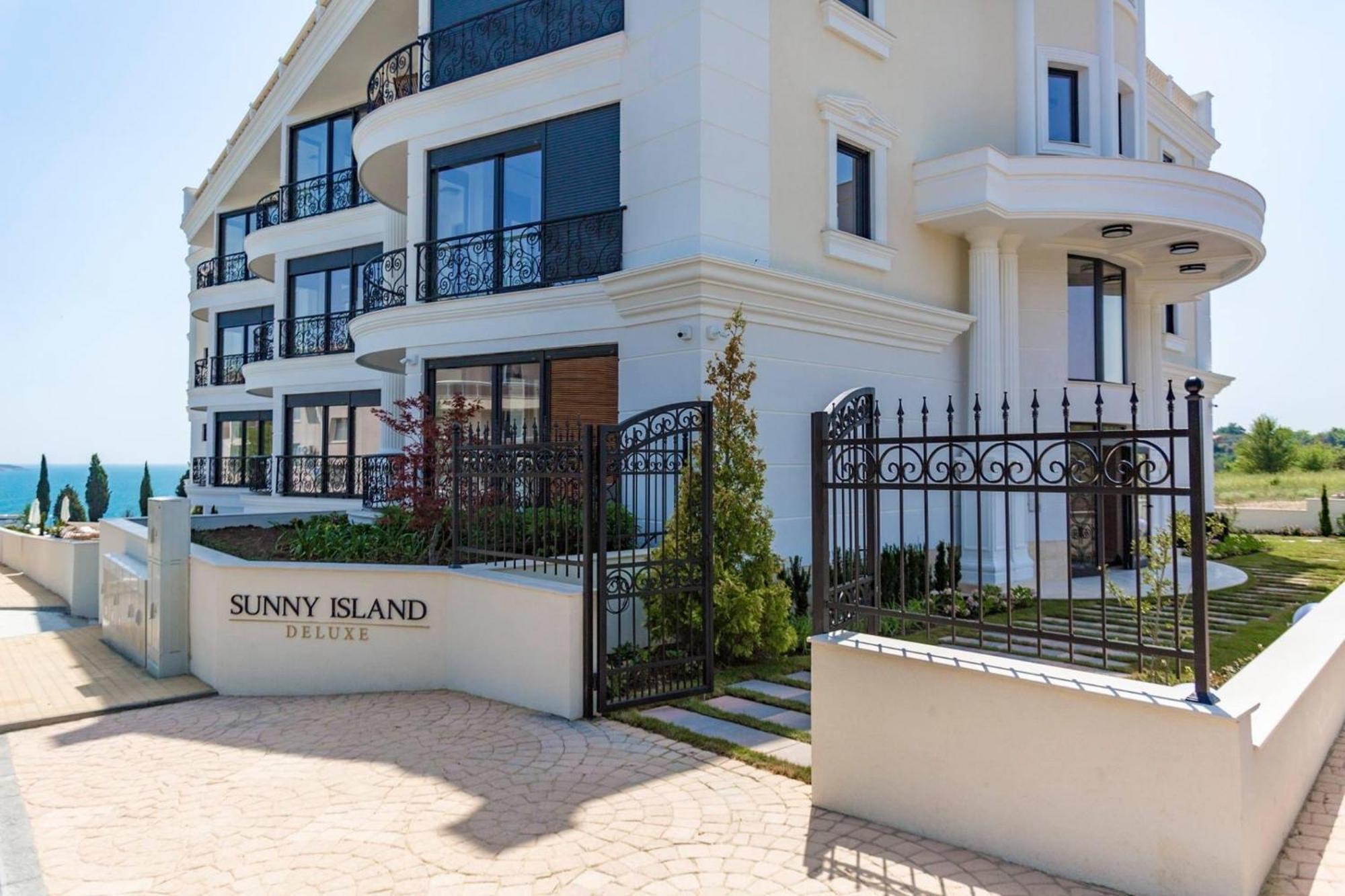Apartments In Complex Sunny Island Deluxe Chernomorets Eksteriør billede
