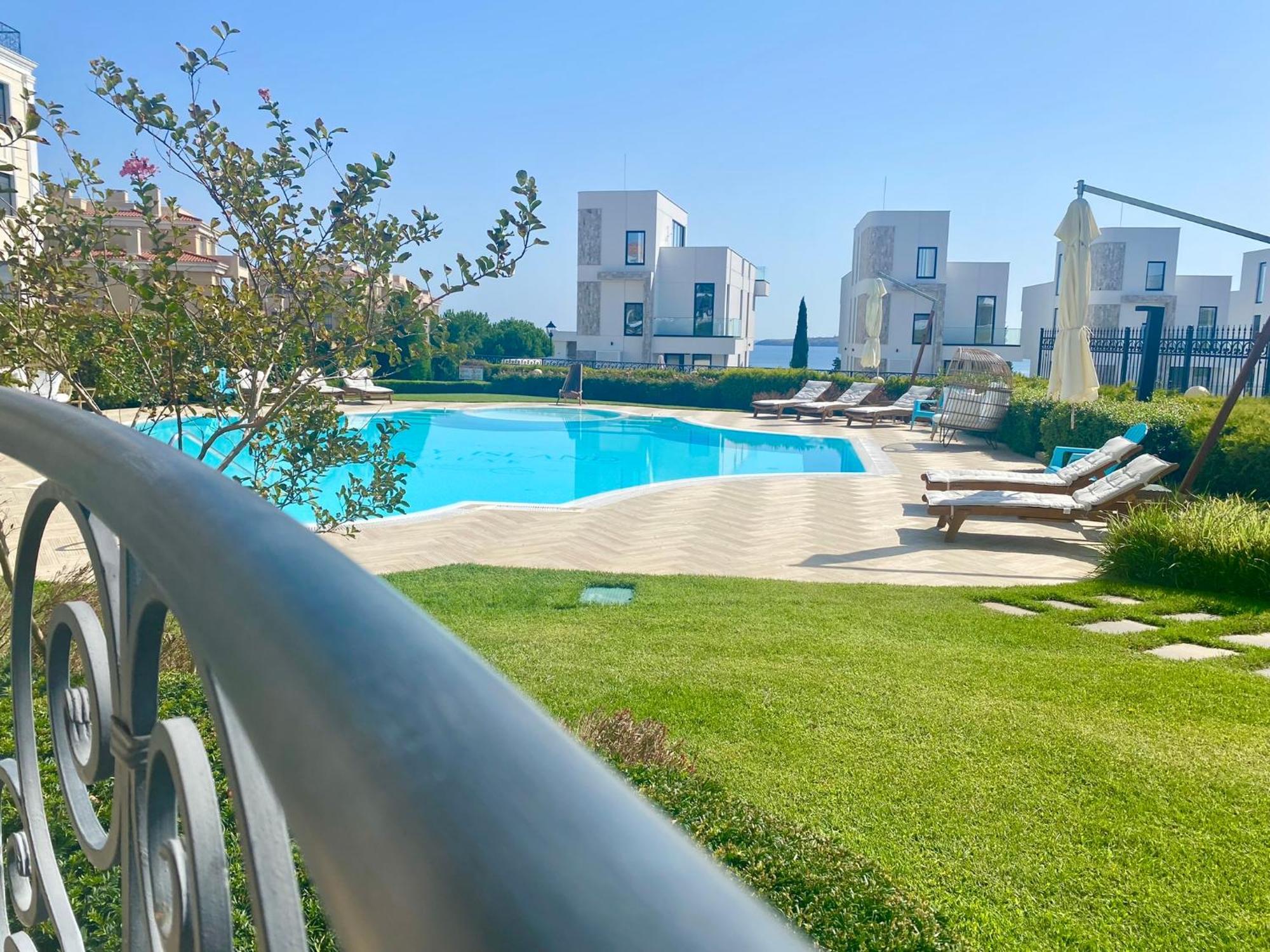 Apartments In Complex Sunny Island Deluxe Chernomorets Eksteriør billede
