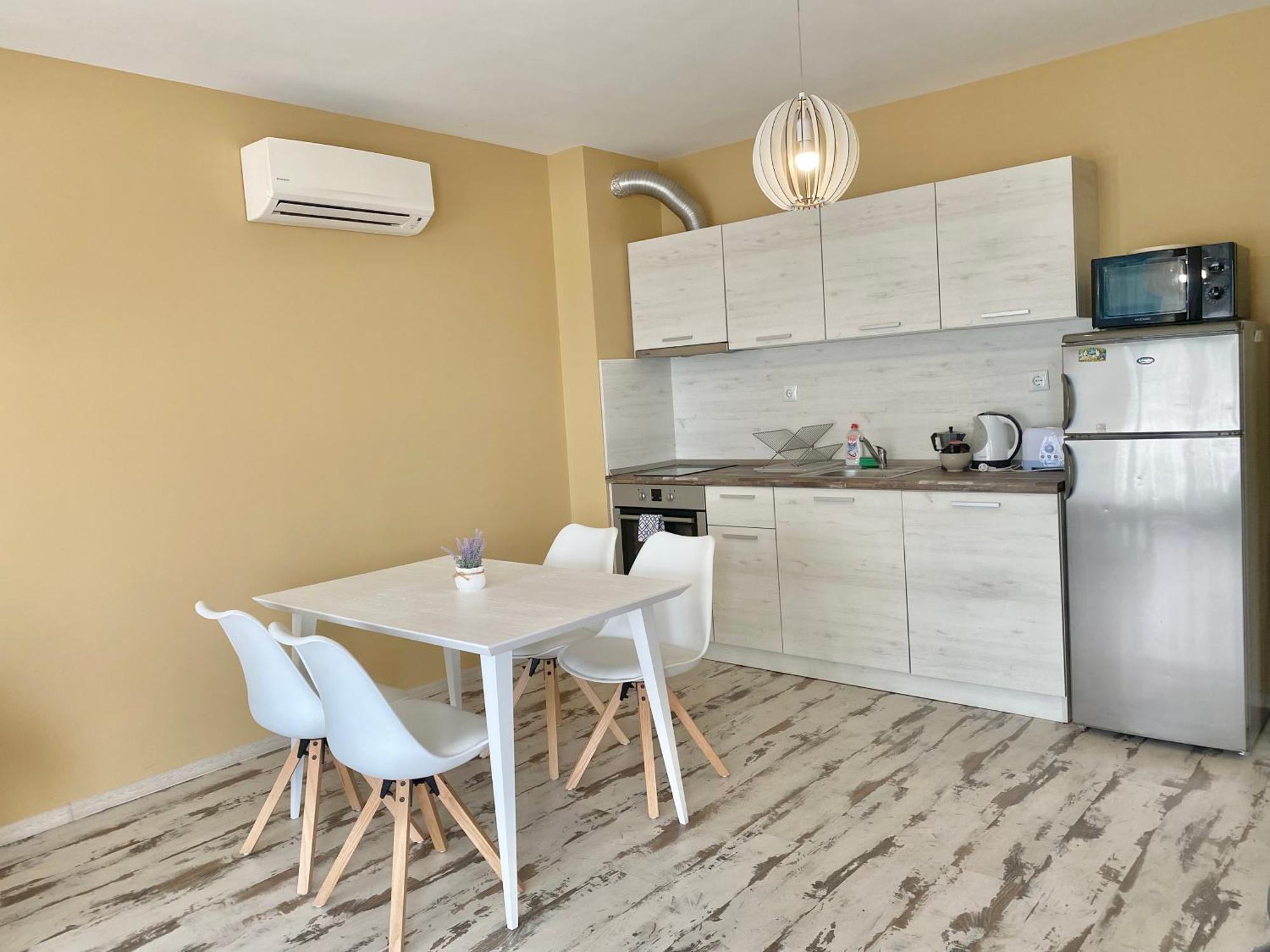 Apartments In Complex Sunny Island Deluxe Chernomorets Eksteriør billede
